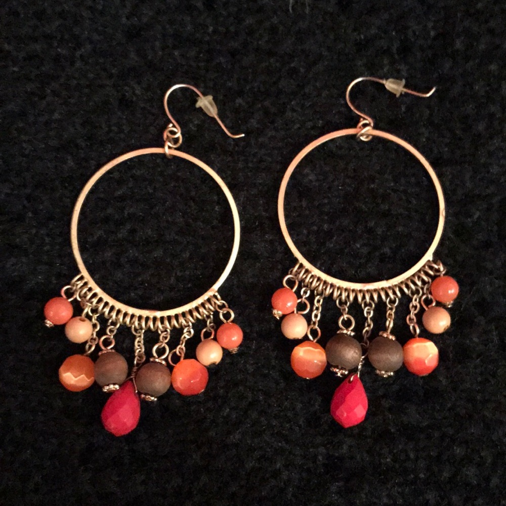 2 FOR $9 🌈Pretty earrings!